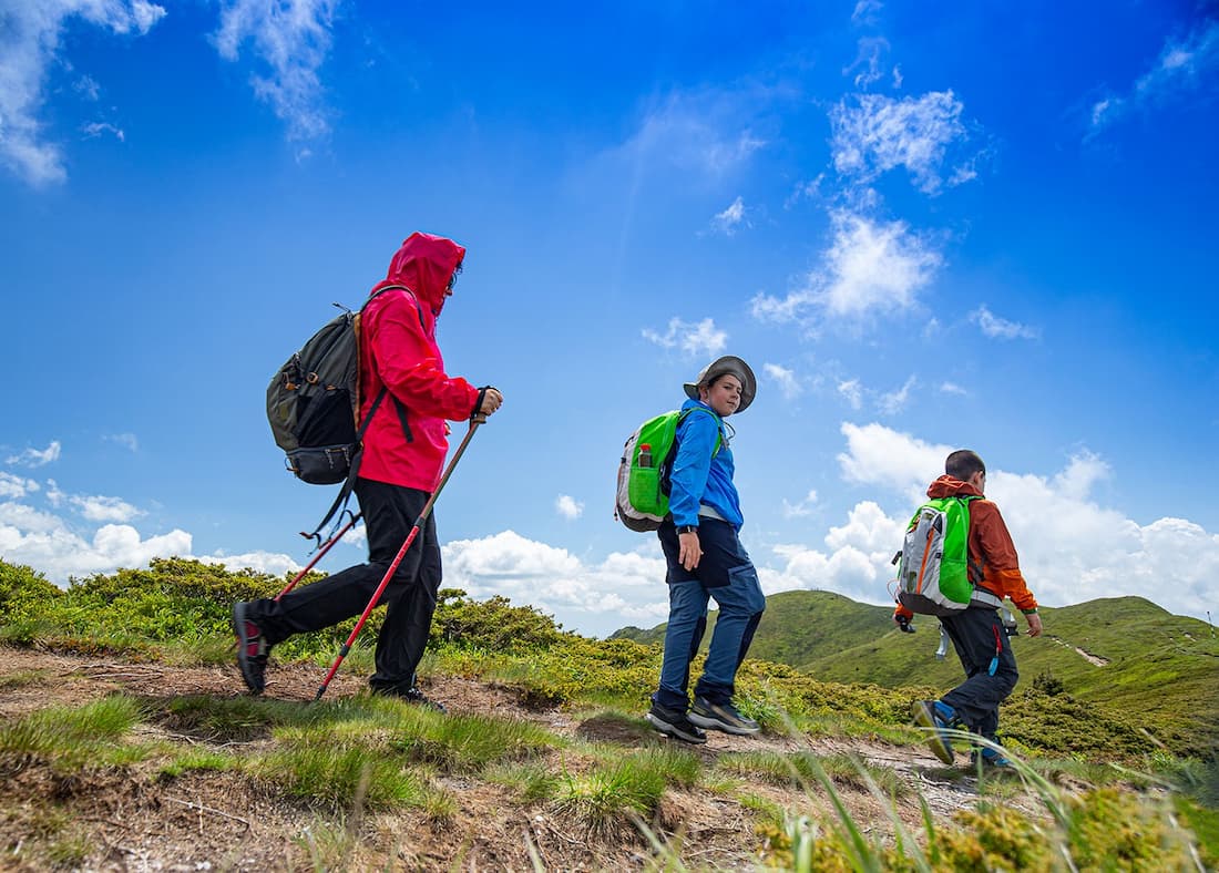 hiking-with-kids (1)
