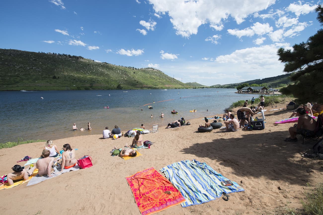 lakebeach151